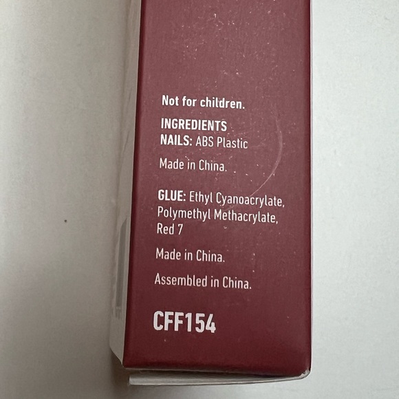 Clutch Nails Marvel Spider-Man Press on nails XL Coffin NEW Sealed box - Picture 11 of 11